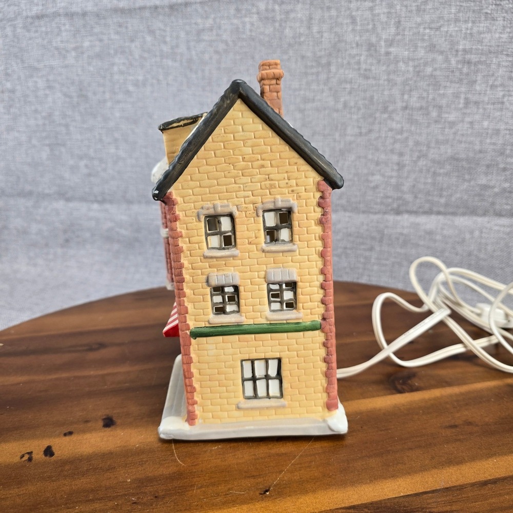 Dickens Collectables Hand Painted Porcelain Lighted House Village Toy Shop - Picture 2 of 7